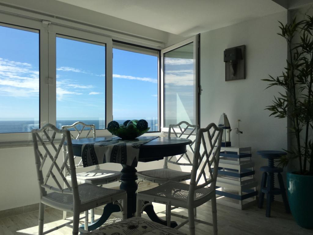 Sun & Sea 512 Apartment